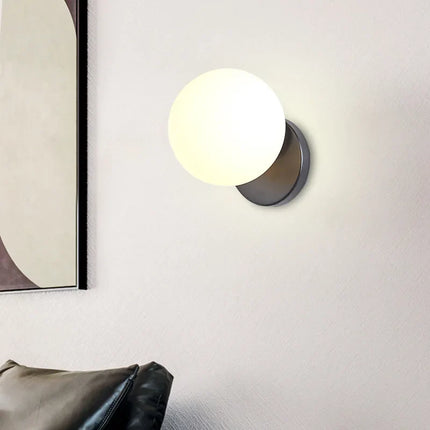 Applique Murale LED Boule en Verre Doré Moderne pour Intérieur