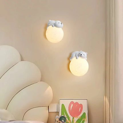 Applique Murale Ours en Bois Gravé, Luminaire Décoratif pour Chambre Bébé - Luminous Place