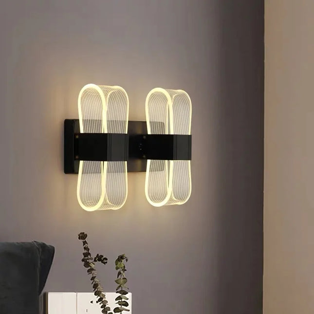 Applique Murale LED Moderne Noir et Or en Métal et Acrylique, Style Nordique Élégant