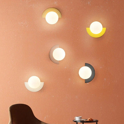 Applique Murale LED G9 Boule Plastique Design Moderne pour Chambre et Couloir - Luminous Place