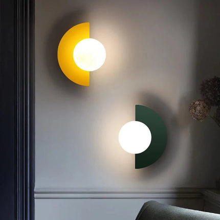 Applique Murale LED G9 Boule Plastique Design Moderne pour Chambre et Couloir - Luminous Place