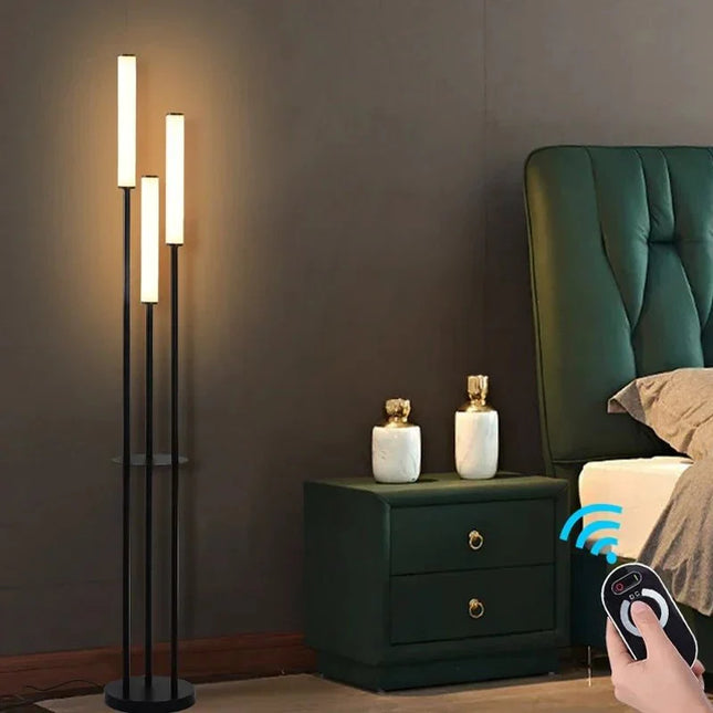 Lampadaire moderne minimaliste à trois têtes LED réglables pour salon intérieur - Luminous Place