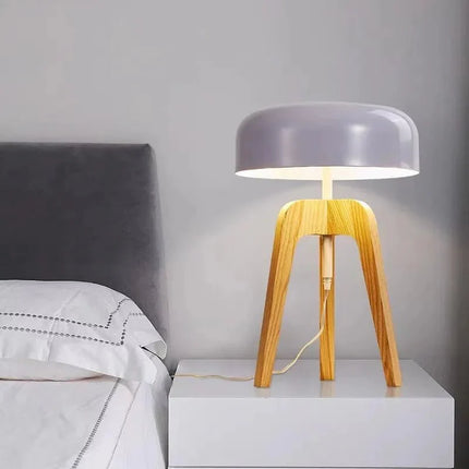 Lampadaire Pileo Porada en bois massif style nordique LED pour salon et chambre - Luminous Place