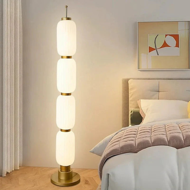 Lampadaire moderne nordique minimaliste avec abat - jour crème et base en fer LED - Luminous Place
