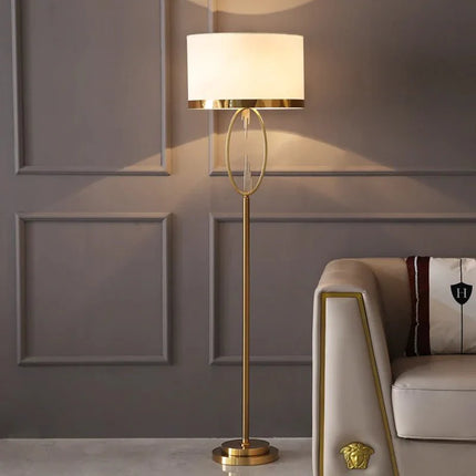 Lampadaire post - moderne nordique en métal et tissu pour salon et chambre - Luminous Place