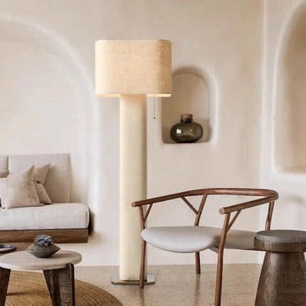 Lampadaire moderne haut de gamme en métal doré avec verre transparent, lumière LED pour salon et bureau - Luminous Place