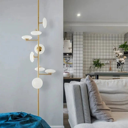 Lampadaire à poteau télescopique design moderne en métal avec lumière LED dimmable - Luminous Place