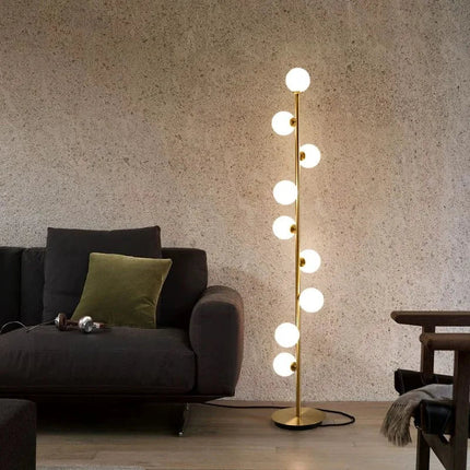 Lampadaire LED autoportant design nordique moderne en métal et verre dépoli, lumière douce pour salon et chambre - Luminous Place