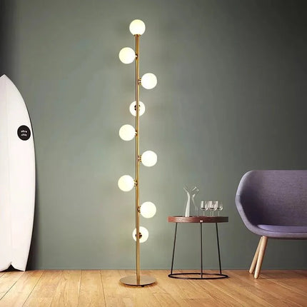 Lampadaire LED autoportant design nordique moderne en métal et verre dépoli, lumière douce pour salon et chambre - Luminous Place