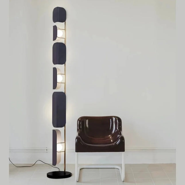Lampadaire moderne minimaliste en métal et verre, lumière LED nordique pour salon et chambre - Luminous Place