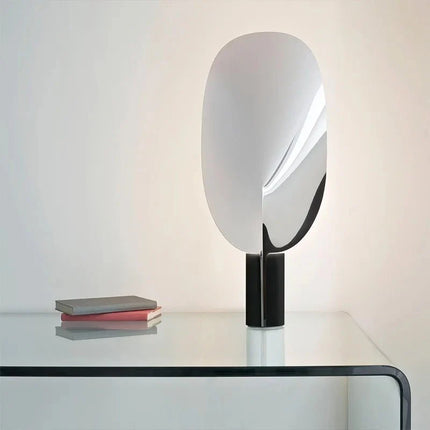 Lampadaire design moderne feuille en métal pour salon et chambre - Luminous Place