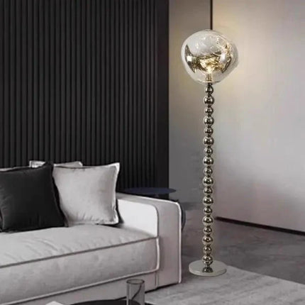Lampadaire design nordique moderne en fer et plexiglas LED pour intérieur - Luminous Place