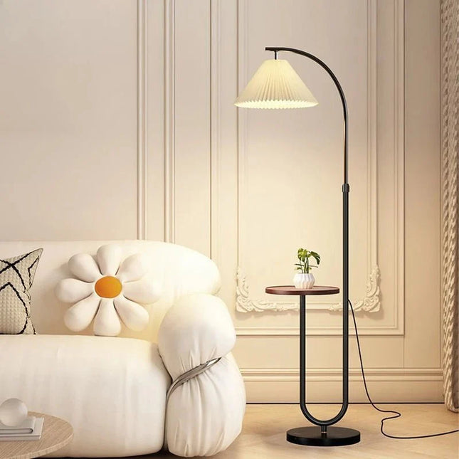Lampadaire Nordique 2025 avec Table d'Appoint Multifonction en Fer et Bois, Lumière LED Ambiance Cosy - Luminous Place
