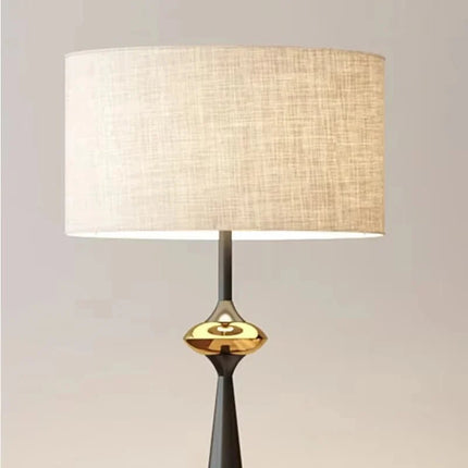 Lampadaire LED en tissu style médiéval français, lumière d’appoint chaleureuse pour salon et chambre - Luminous Place