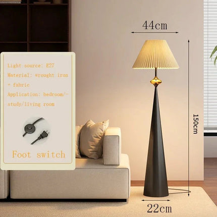 Lampadaire LED en tissu style médiéval français, lumière d’appoint chaleureuse pour salon et chambre - Luminous Place
