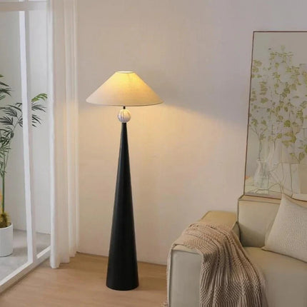 Lampadaire LED en tissu style médiéval français, lumière d’appoint chaleureuse pour salon et chambre - Luminous Place