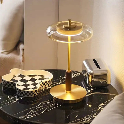 Lampadaire en verre rétro doré design artistique pour salon et chambre - Luminous Place