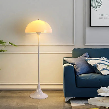 Lampadaire nordique en fer et acrylique, lumière d’angle décorative pour salon et bureau - Luminous Place