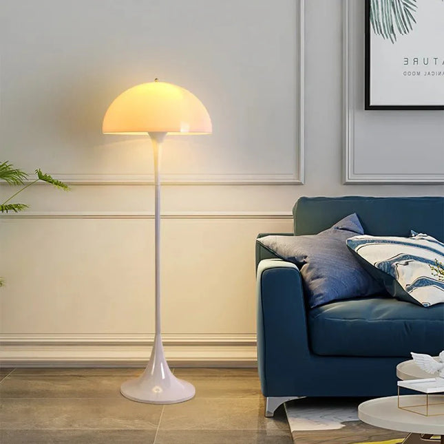 Lampadaire nordique en fer et acrylique, lumière d’angle décorative pour salon et bureau - Luminous Place