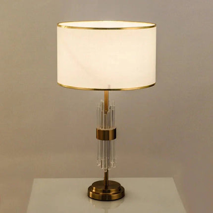 Lampe de table en cristal et fer avec abat - jour en tissu, éclairage LED chaleureux pour chambre et salon - Luminous Place