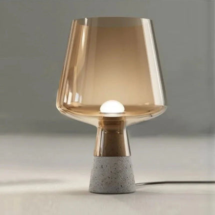 Lampe de table LED design nordique en verre de ciment, lumière chaude ambiance cosy - Luminous Place