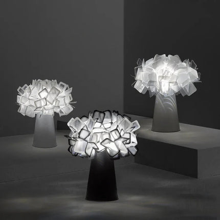 Lampe de table design italien à fleurs, éclairage décoratif pour chambre et bureau - Luminous Place