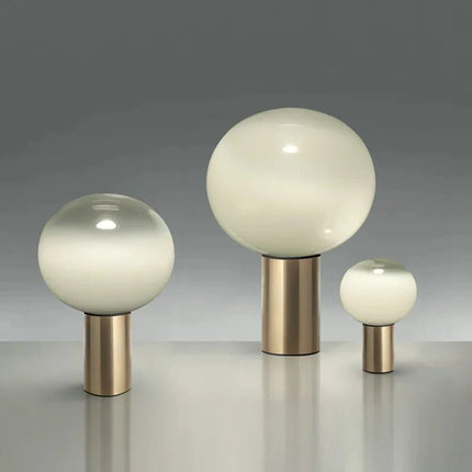 Lampe de table design lumineux pour bureau et salon, ambiance chaleureuse - Luminous Place