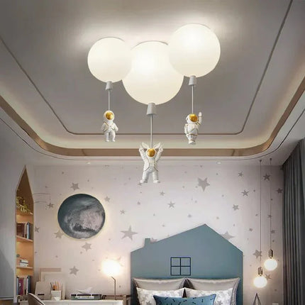 Lampe Enfant Plafonnier LED Ballon Astronome Design Nordique Lumière Chaude - Luminous Place