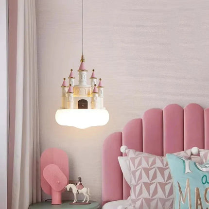 Lampe Enfant Lustre Château Rose en Résine pour Chambre Princesse, Lumière Chaude - Luminous Place