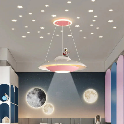 Lampe Enfant Suspension UFO Étoilée en Alliage Chrome, Lumière Variable Bleue/Rose - Luminous Place