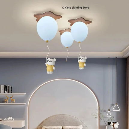 Lampe Enfant Bois Massif Nuage et Ballon Plafonnier LED pour Chambre - Luminous Place