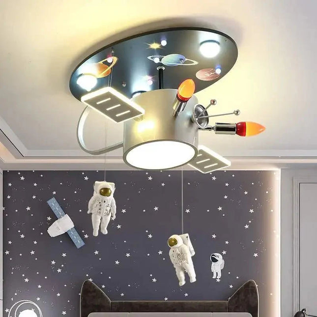 Lampe Enfant Satellite Design Station Spatiale en Fer, Lumière Intérieure - Luminous Place