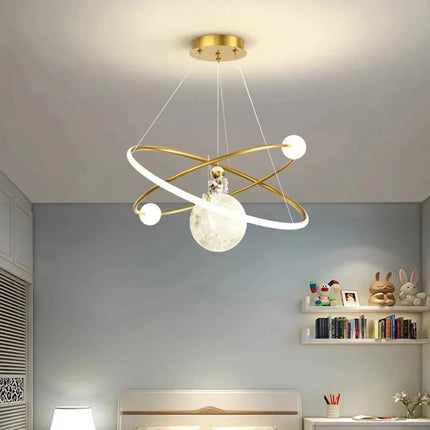 Lampe Enfant Suspension LED Moderne en Fer pour Ambiance Chaleureuse - Luminous Place