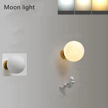 Lampe Enfant Murale Lune Créative en Verre avec LED Astronaute - Luminous Place