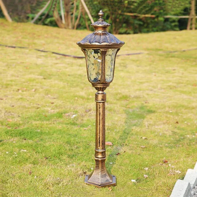 Luminaire Extérieur Style Européen en Aluminium, Lampe de Jardin IP54 Étanche - Luminous Place
