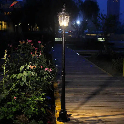 Luminaire Extérieur Jardin Style Européen Antique en Aluminium 1,8m - Luminous Place