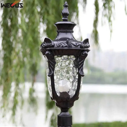 Luminaire Extérieur Jardin Style Européen Antique en Aluminium 1,8m - Luminous Place