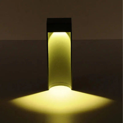 Luminaire Extérieur LED en Aluminium Moderne pour Pelouse et Cour, IP54 - Luminous Place