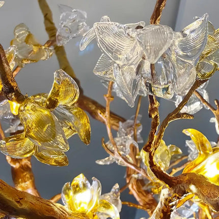 Lustre cristal et laiton style victorien pour mariage, éclairage villa