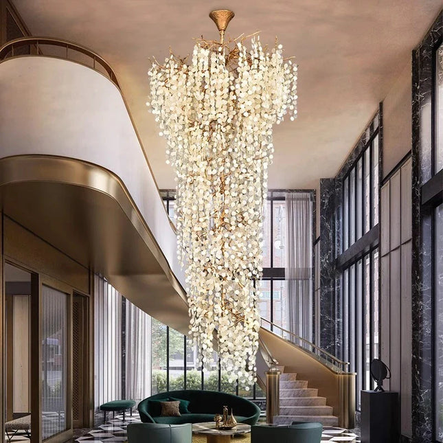 Lustre en cuivre poli Art Déco avec branches en cristal pour hall et escalier