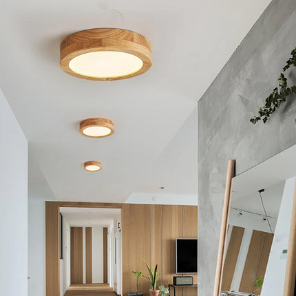 Plafonnier rond en bois LED style nordique pour ambiance chaleureuse