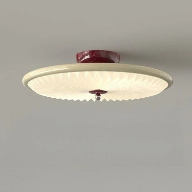 Plafonnier rétro crème style ancien en fer effet bois de noyer, lumière chaleureuse