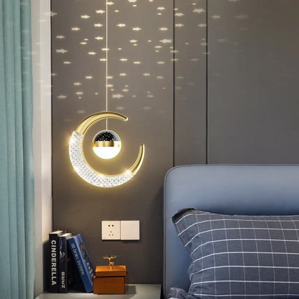 Plafonnier LED moderne étoiles et lune en métal noir et or, ambiance cosy
