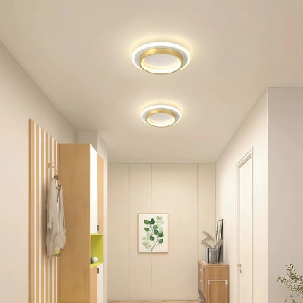 Plafonnier LED métal doré design nordique moderne pour couloir