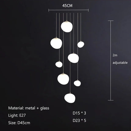 Suspension LED en verre blanc Gregg, design moderne pour villa et escalier