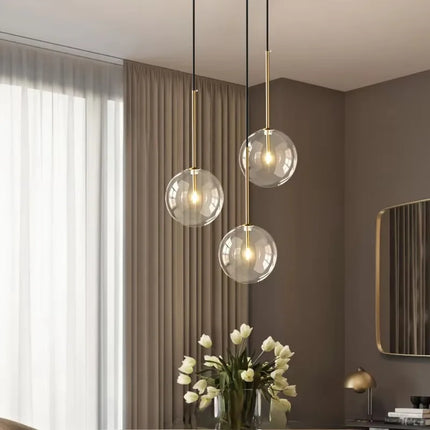 Suspension nordique en verre transparent, luminaire suspendu design pour intérieur contemporain