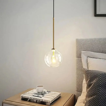 Suspension nordique en verre transparent, luminaire suspendu design pour intérieur contemporain
