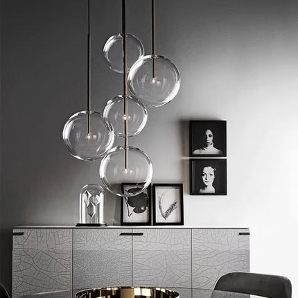 Suspension nordique en verre transparent, luminaire suspendu design pour intérieur contemporain