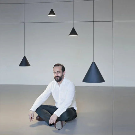 Suspension moderne vintage en aluminium avec lumière chaude pour intérieur