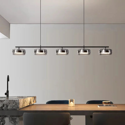 Suspension minimaliste en verre et métal pour salle à manger et cuisine